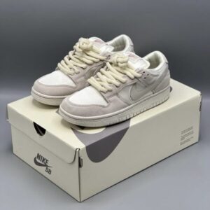 Nike Sb Dunk Low City Of Love