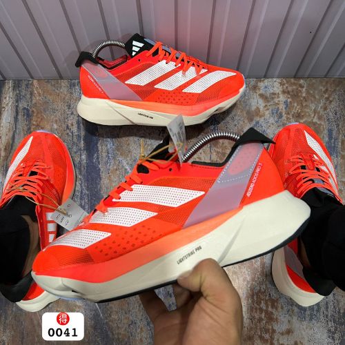 36 Adidas adizero