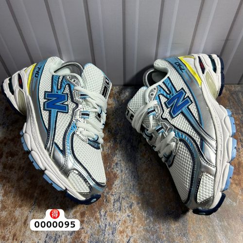 37 New balance 740