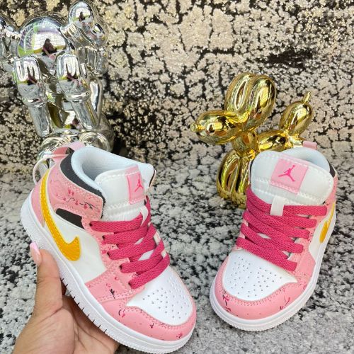 39 Jordan Retro 1